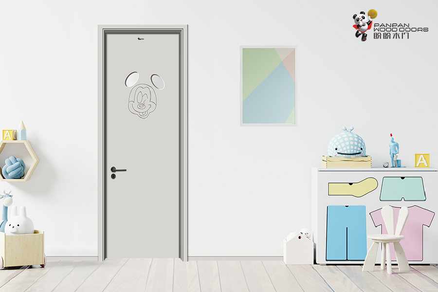 盼盼木門油漆門