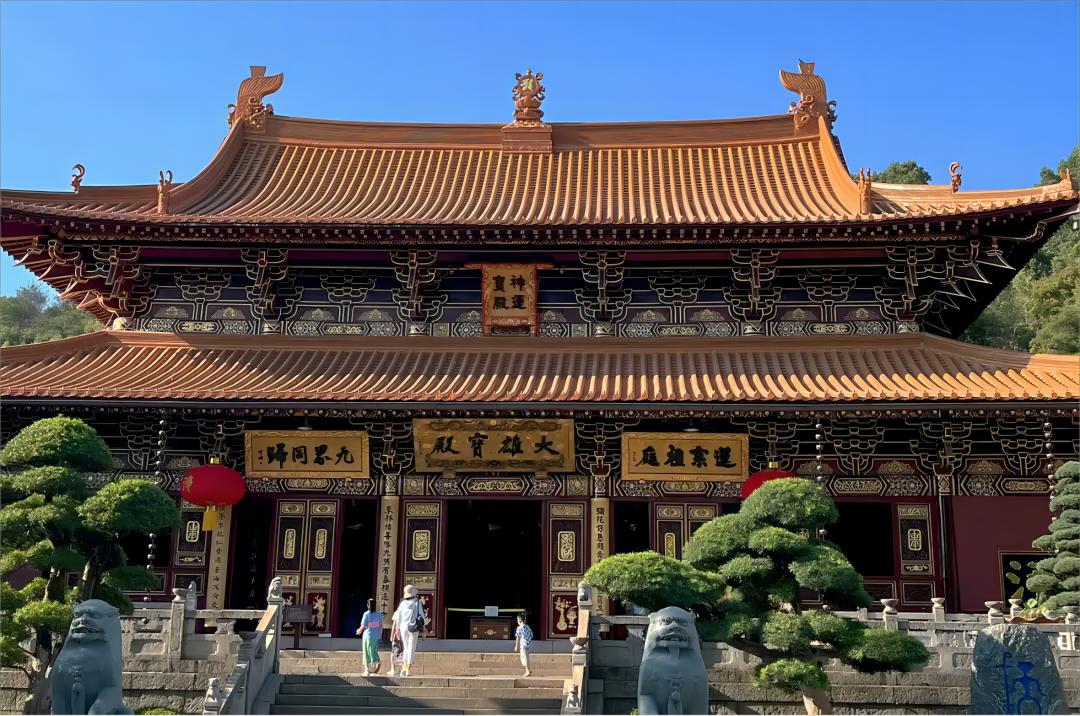 盼盼木門經(jīng)典案例——九江廬山東林寺項(xiàng)目