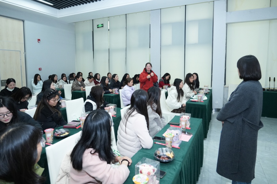 盼盼木門 盼盼木門